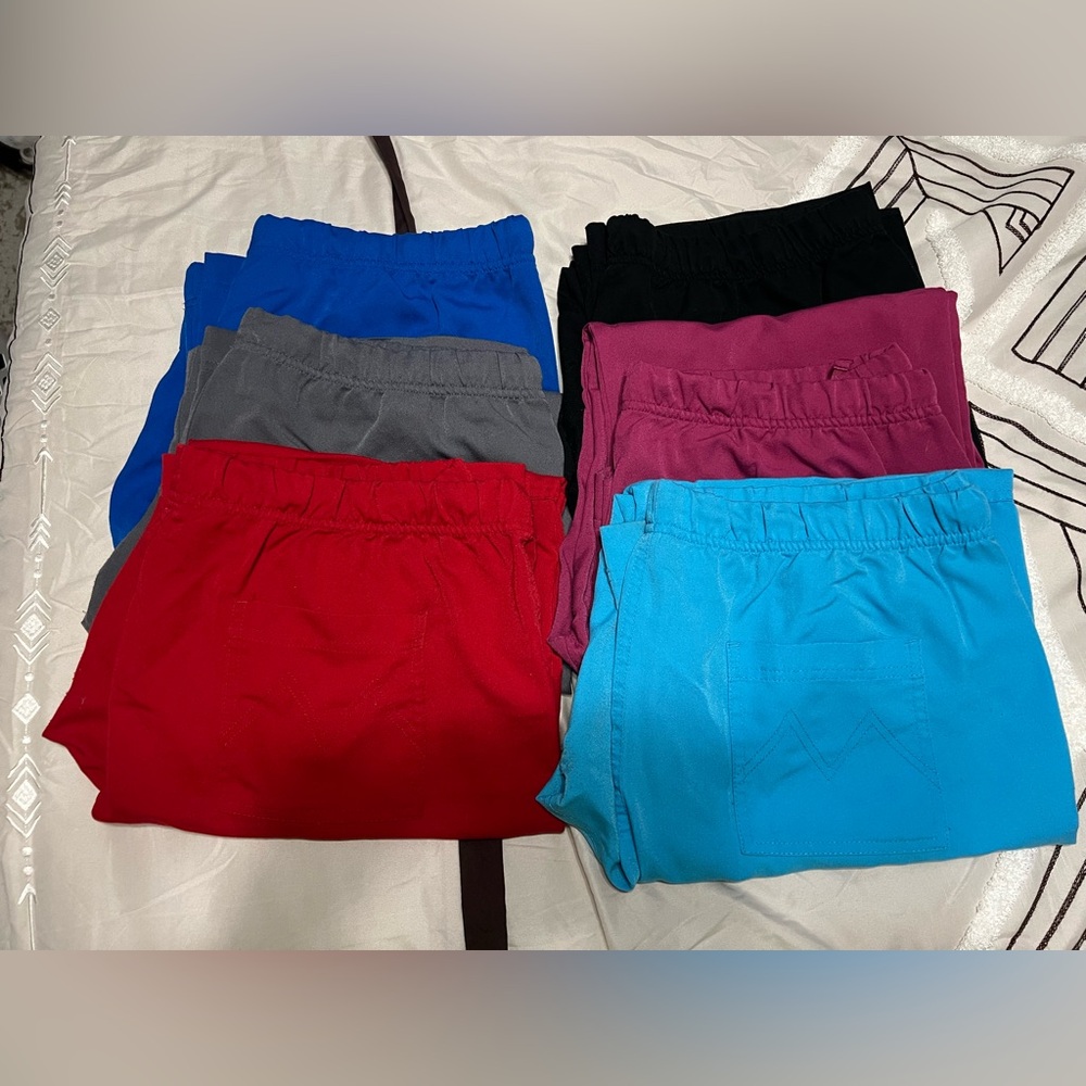 Bundle of 6 Maevn Scrub Pants, L